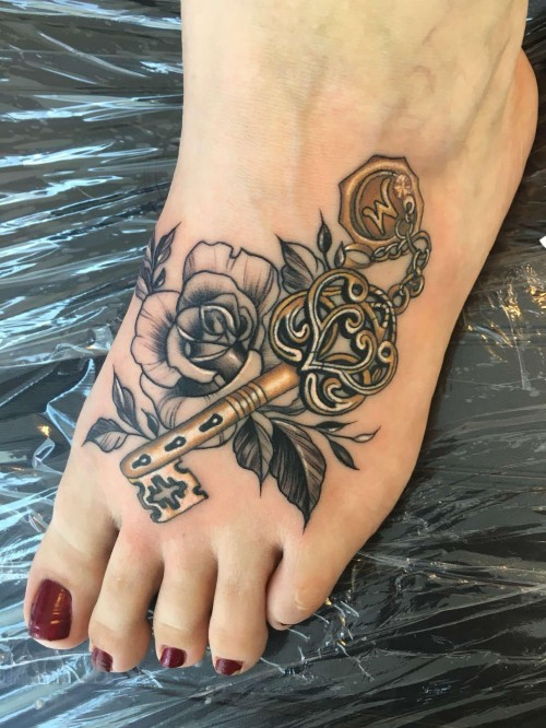 CsiriBee Tattoo Room By manka | Tetoválószalon Békéscsaba