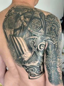 CsiriBee Tattoo Room By manka | Tetoválószalon Békéscsaba